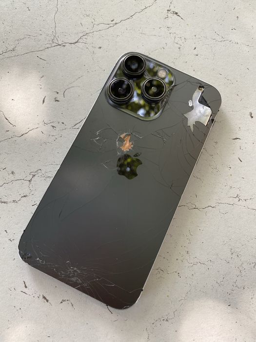 iphone xr .