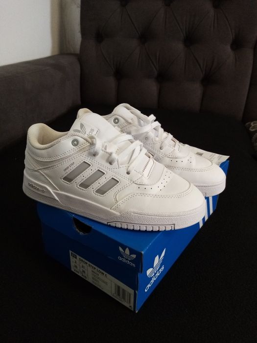 Adidas Nr 35. Copii