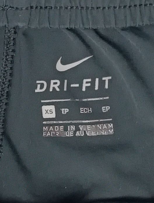 Nike DRI-FIT Pants оригинално долнище XS Найк спорт долница фитнес