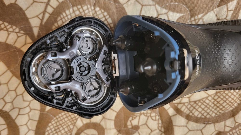 Aparat de ras PHILIPS Seria3000 S3143 fuctional ca nou