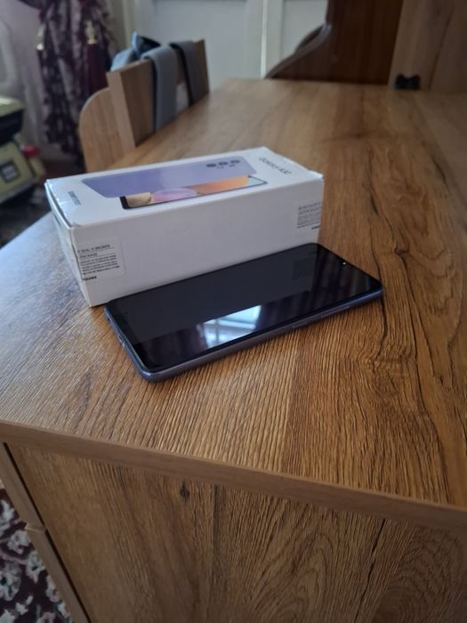 Samsung A 32. Ideal holatda