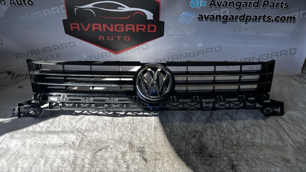 2 броя Volkswagen Tiguan 2012- предна решетка