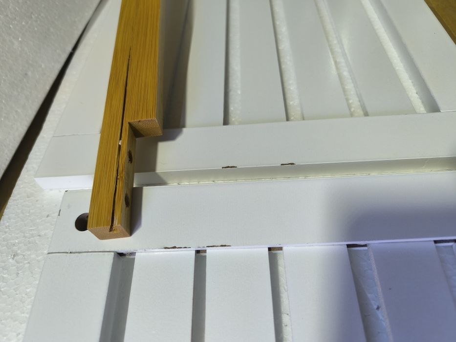 Свободностояща бамбукова закачалка за кърпи с рафтове 150 x 50 x 30 см