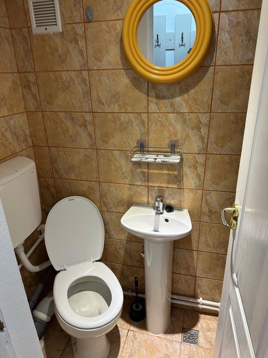 Inchiriez apartament cu 2 camere, Str. Gheorghe Barboi