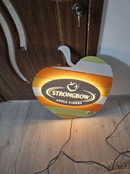 Semn luminos bar  Strongbow