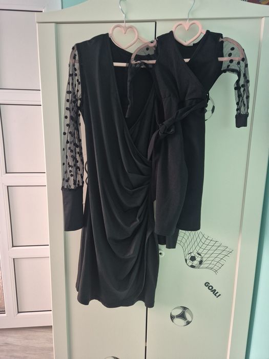 Vand rochii mama fiica