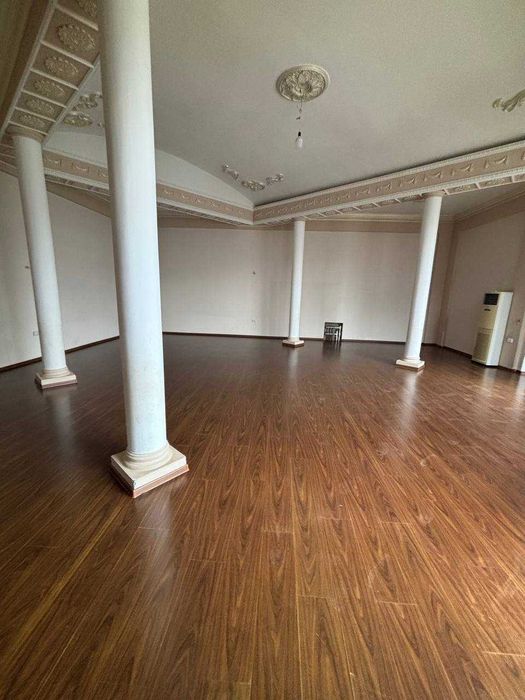 СРОЧНО !! Продаётся участок в Яшнабаде 6 соток фасад 45 метр