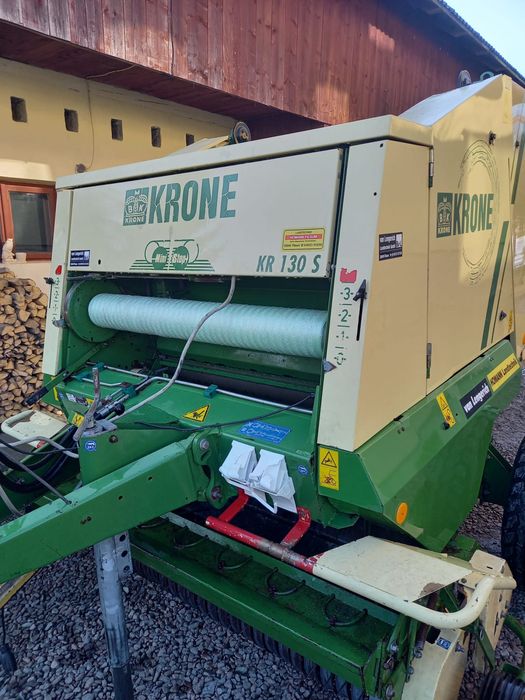 Balotiera,presa baloti rotunzi krone KR 130 masa mare