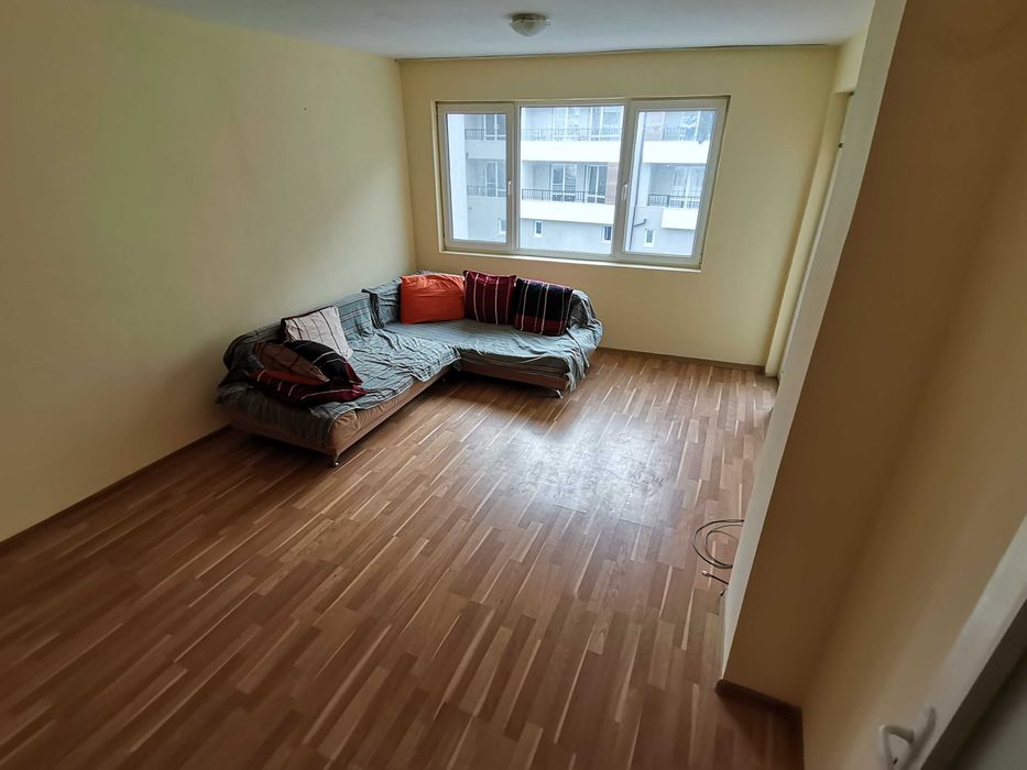 Дава се под наем Двустаен апартамент в Бургас, Меден рудник - зона А - 60 кв.м за 153 € - Снимка #2