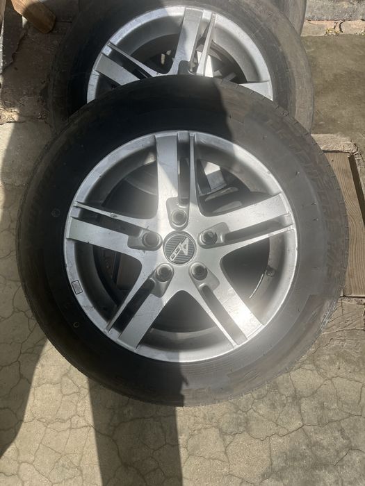 Продам диски с шинами