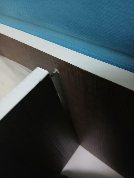 Продам диван срочно