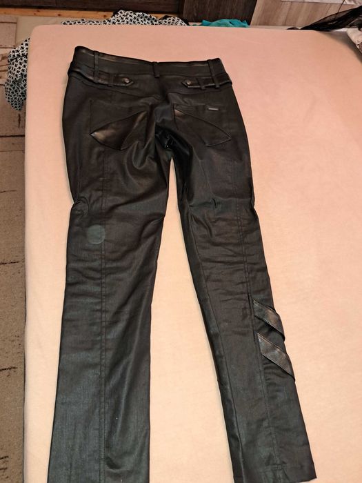 Панталон на Юнона