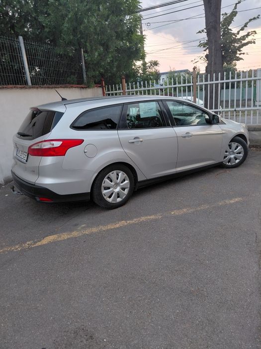Vînd Ford focus , inmatriculat, an 2013 diesel