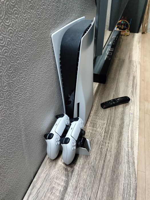 Продам sony PlayStation