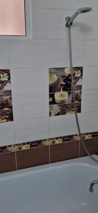 Продам 4 комнатную квартиру