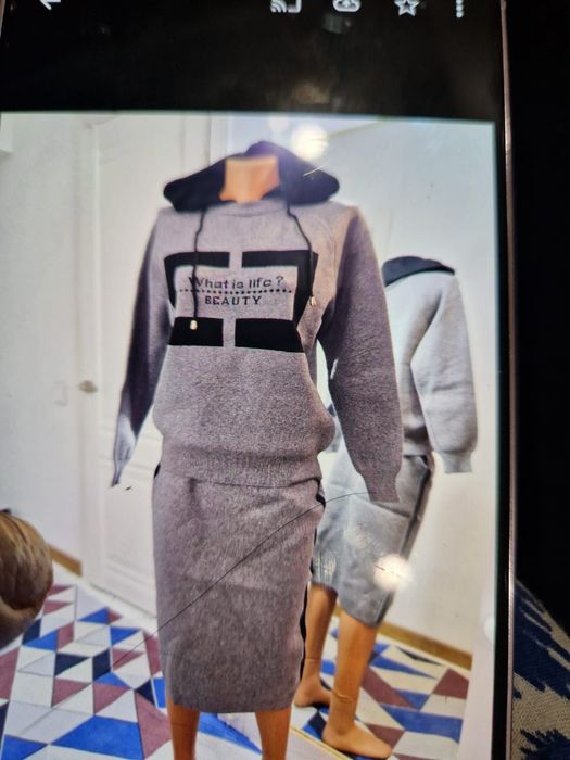 Продам одежды не носили