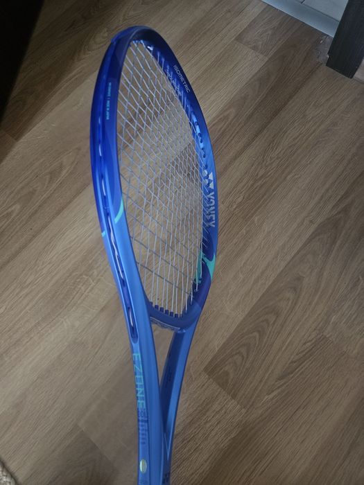 2025 Yonex Ezone 100 L Stare excelenta Maner 2