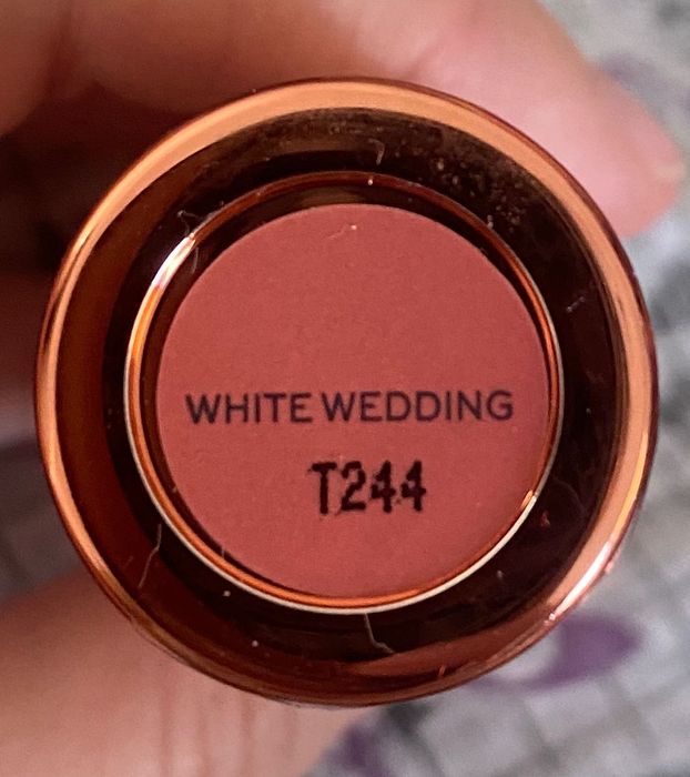 Ruj Revolution white wedding