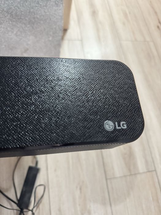 Продам саундбар LG