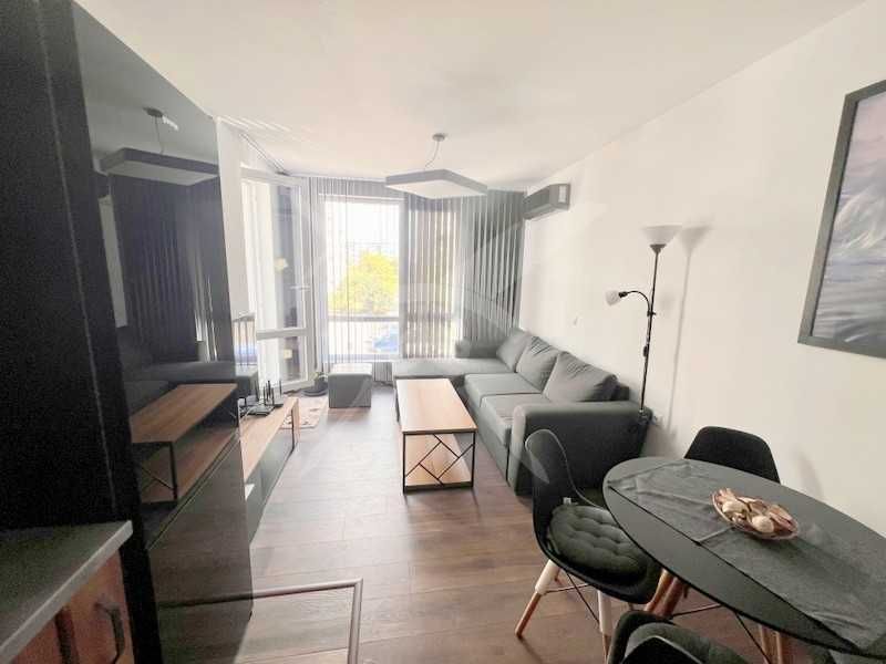 Продава се Двустаен апартамент в Бургас, Изгрев - 90 кв.м за 1556 €/кв.м - Снимка #8