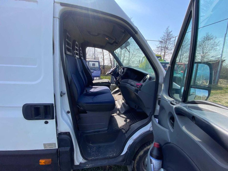 De vânzare Iveco Daily 35C18 – 3.0 HDI 180 CP