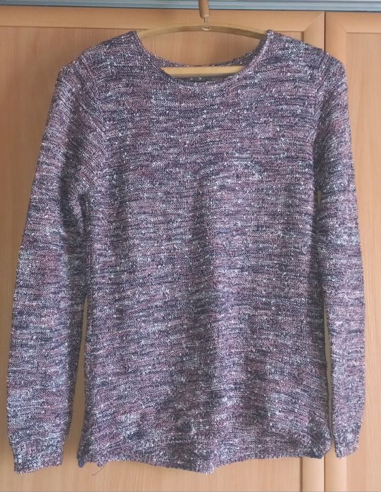 Свитера женские, в хорошем состоянии