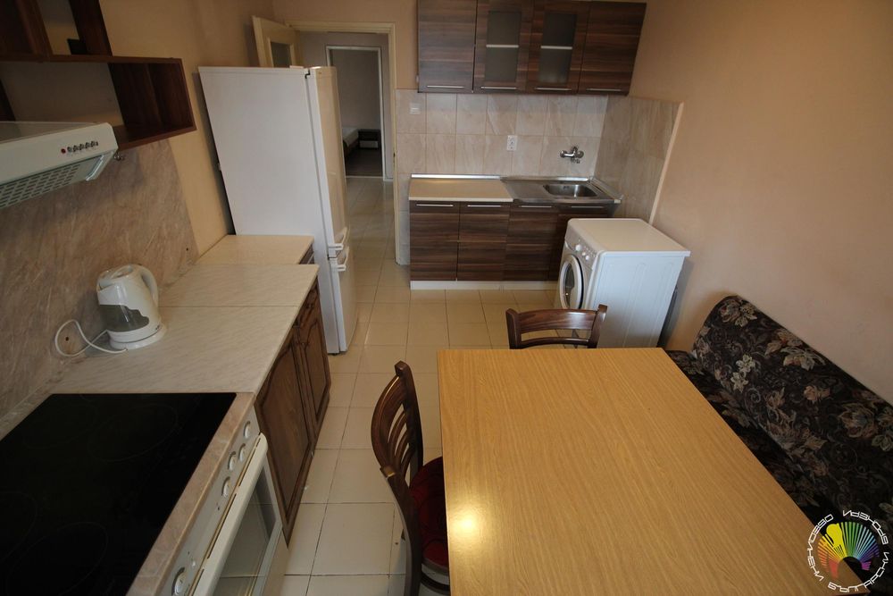 Дава се под наем Тристаен апартамент в Бургас, Лазур - 97 кв.м за 510 € - Снимка #10