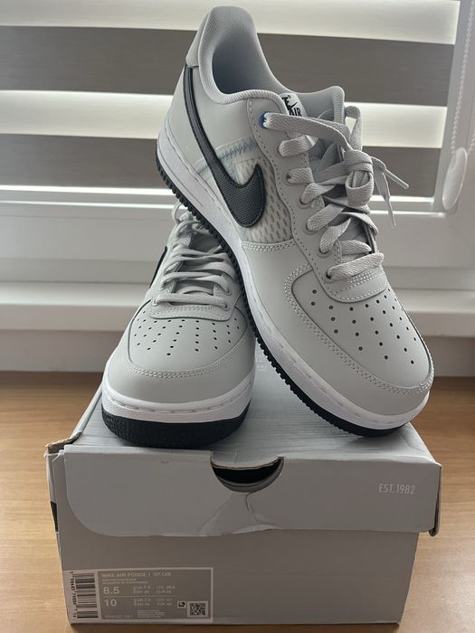 Nike AIR FORSE 1 ‘ 07 LV 8