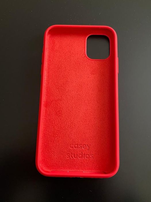 Husa iphone 11 red
