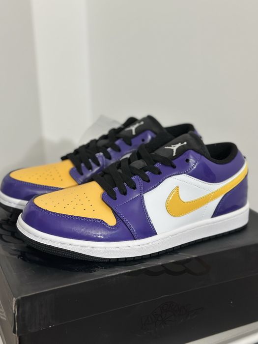 Nike Air Jordan 1 Low SE
