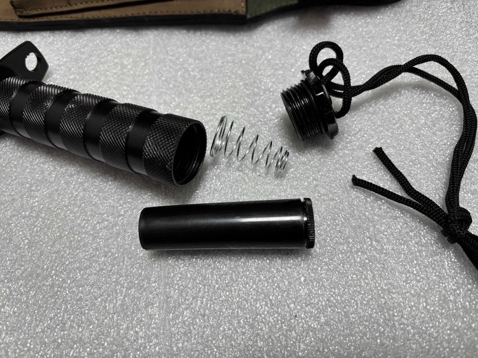Голям Тактически нож Boker Magnum Survivalist с Кания/естествена кожа/