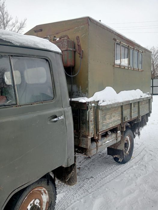 Продам УАЗ головастик фургон