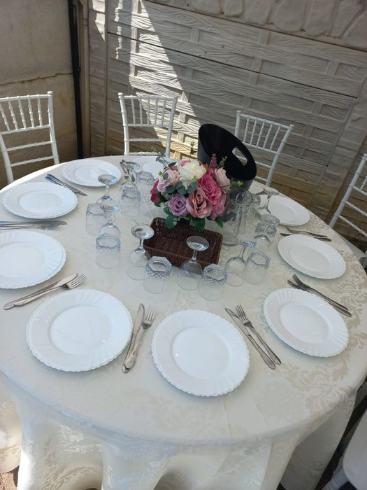 Inchiriere corturi,mese,scaune pentru evenimente