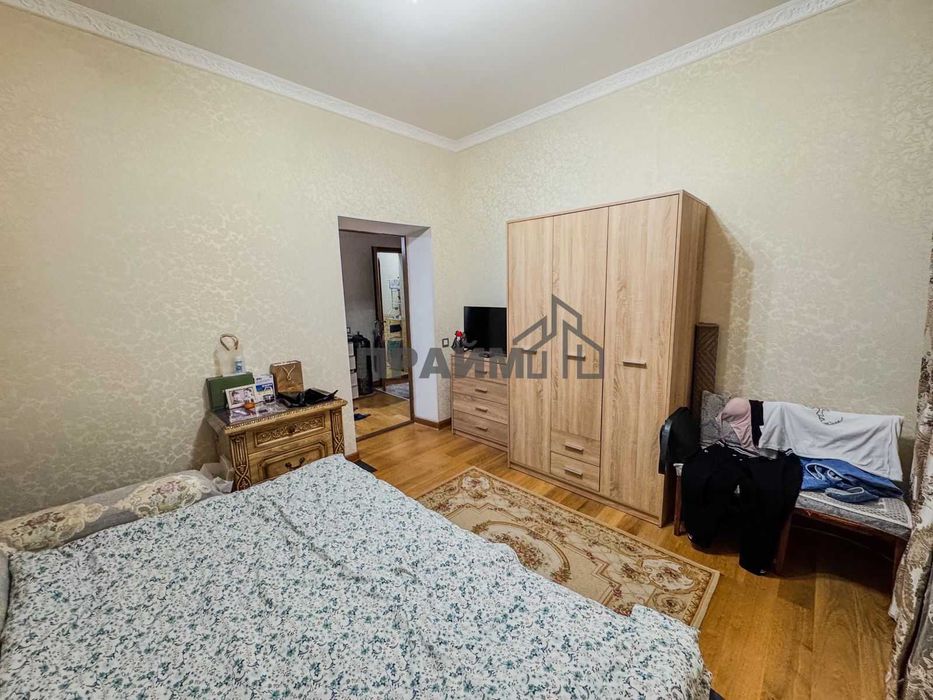 ПРОДАМ 5 ком. дом Центр (Артем ПРАЙМ)