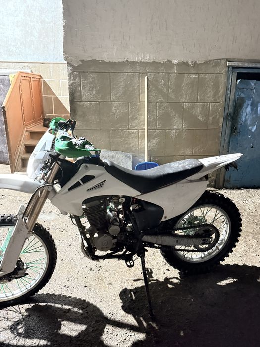 Продам эндуро 06