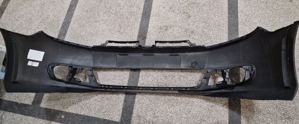 Предна броня за Golf 6