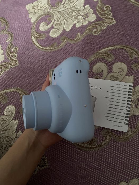 фотоапарат Instax 12 mini