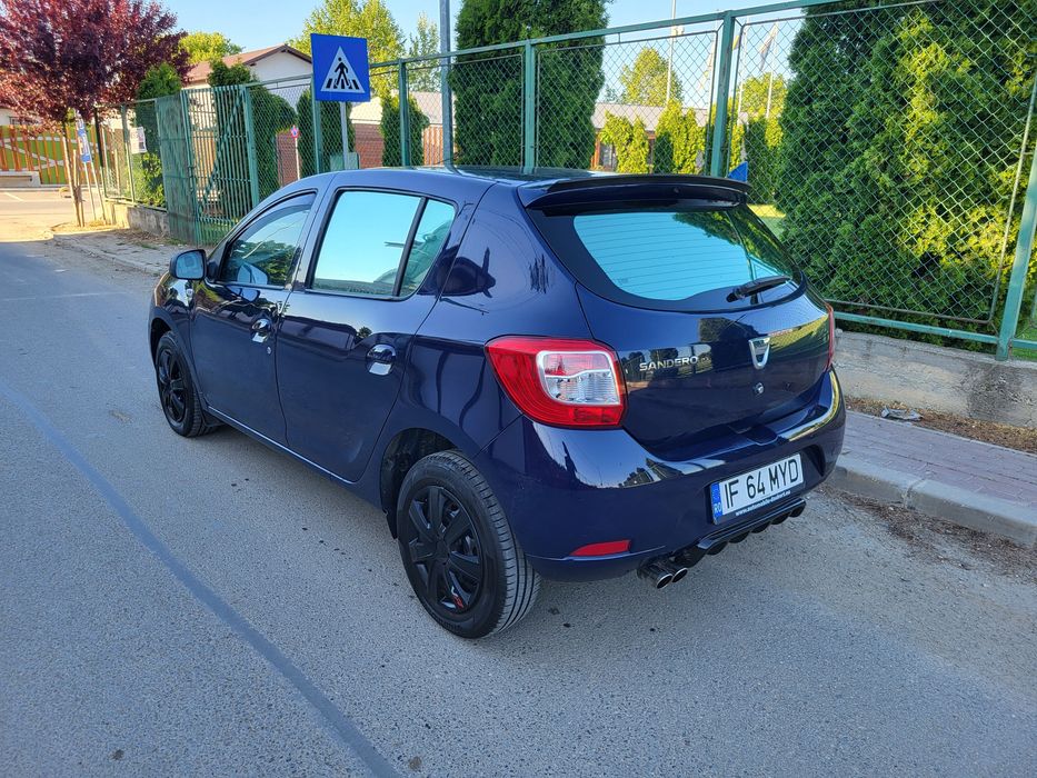 Dacia logan sandero diesel . Clima. Geamuri electrice. AC. Mod Eco