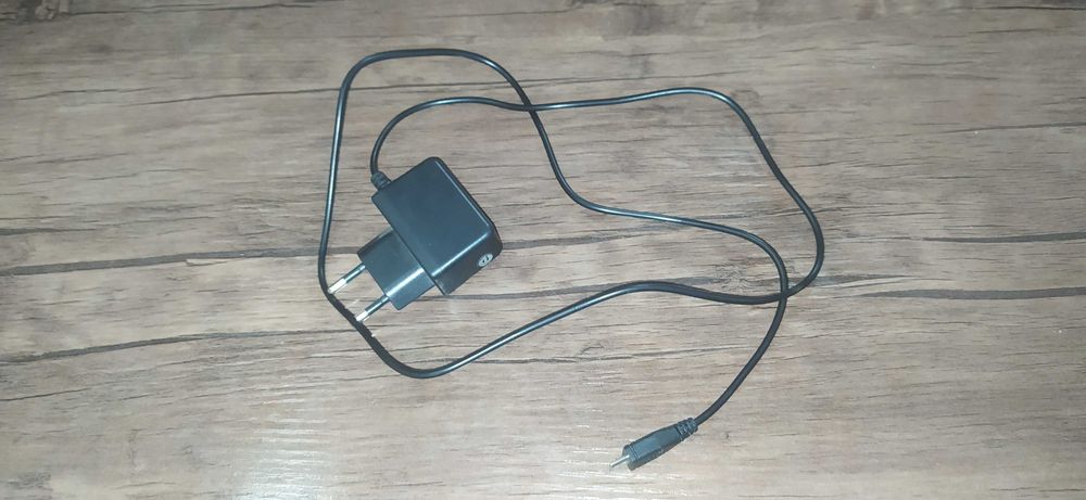 Novey t50 holati ideal arginal zaryadnik bilan, narxini kelishamiz