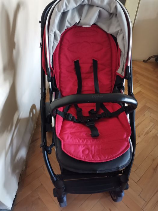 Детска количка , закупена от Англия ,използвана.