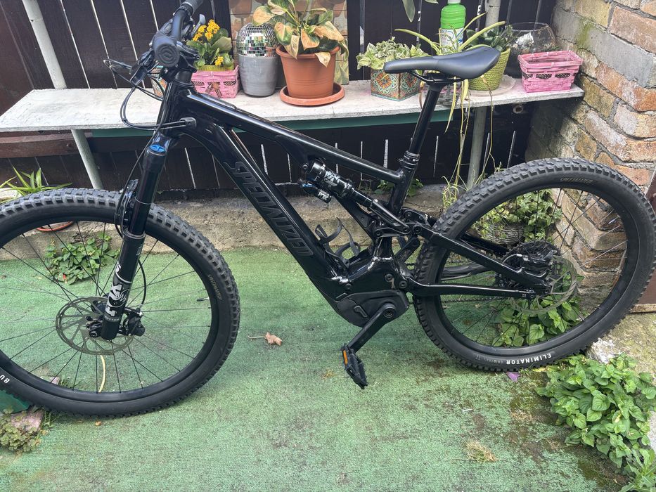 Bicicleta electrica full suspension SPECIALIZED LEVO COMP