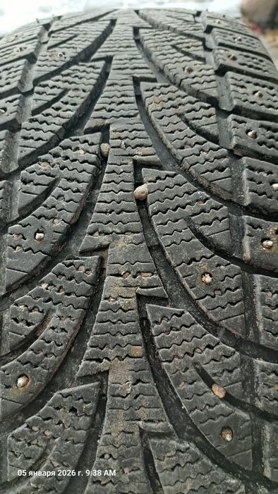 Шины зимние, шипованные