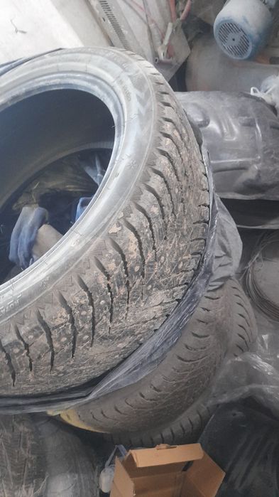 Резина зима 235/45/18