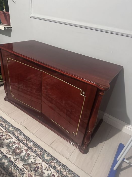 Продам румынскую мебель