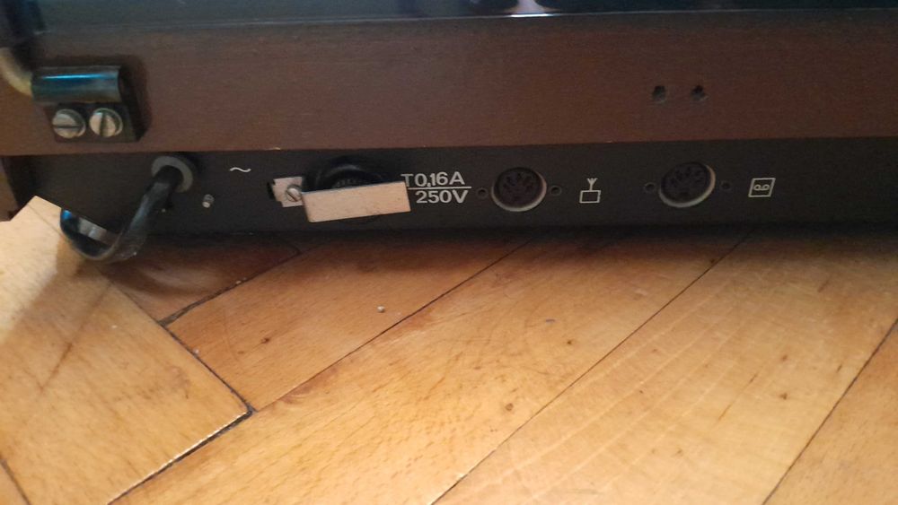Pickup Tesla NZC 180 stereo