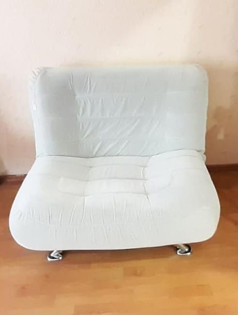 Продам2  кресла раздвижные