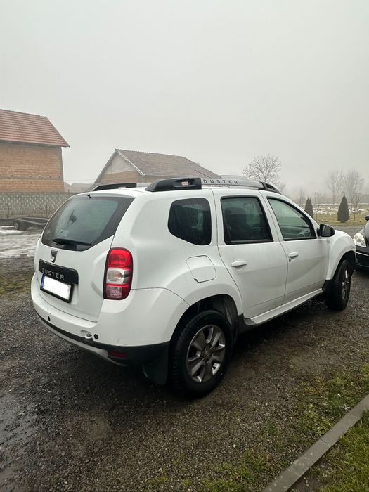 Dacia Duster 2015