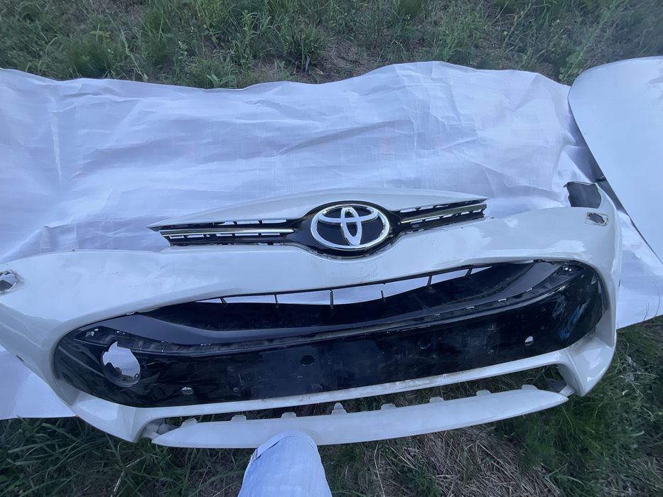 Faruri full led Toyota Avensis 2017 + bara