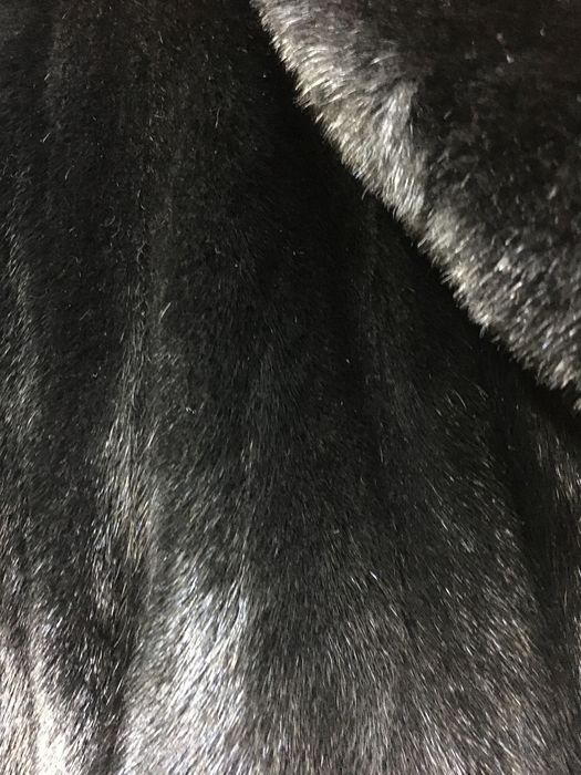 Продам шубу норка.