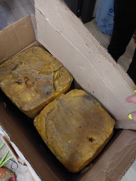 Продаю натуральный воск